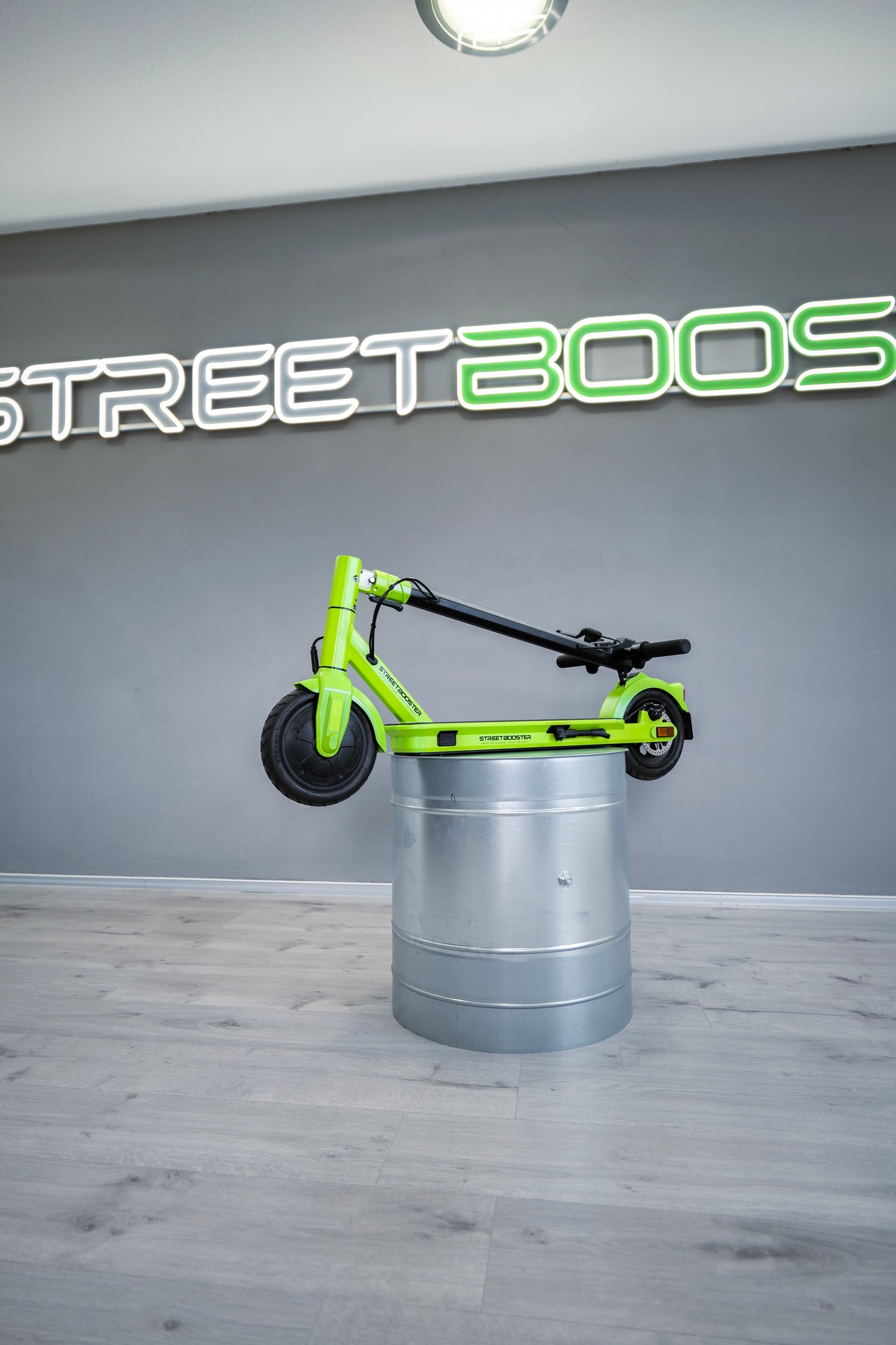 STREETBOOSTER Vega