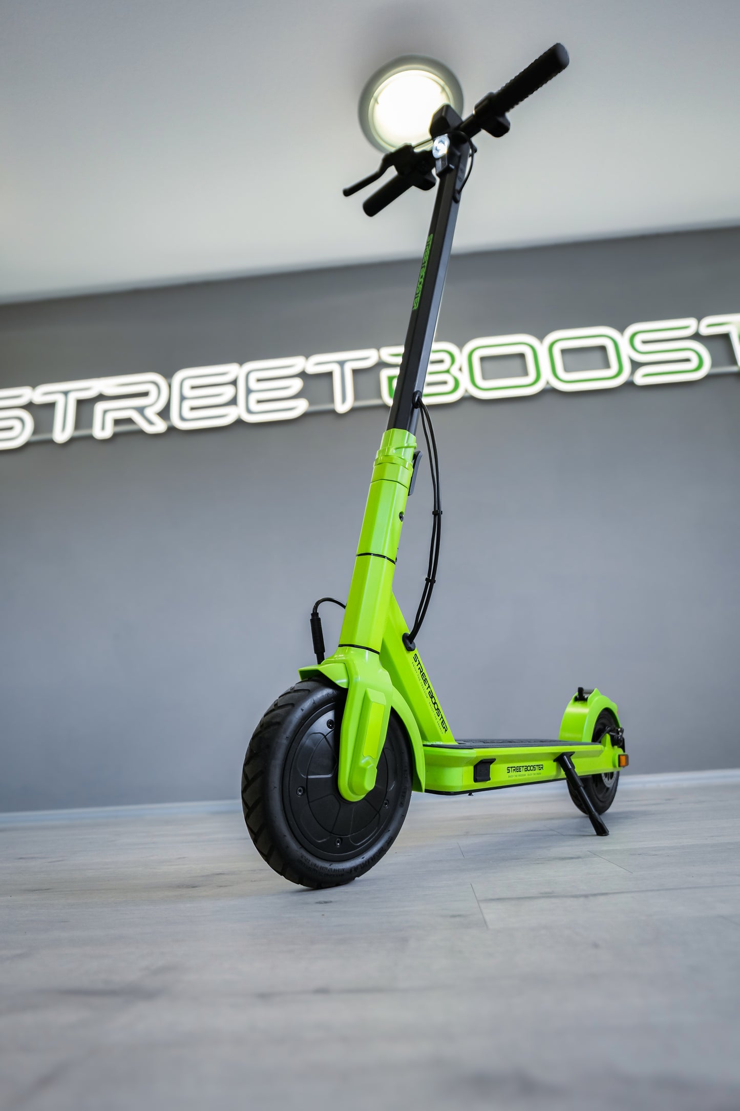 STREETBOOSTER Vega