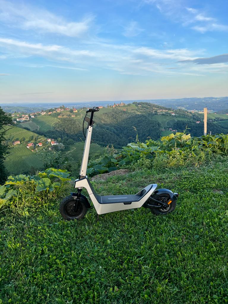 STREETBOOSTER Castor