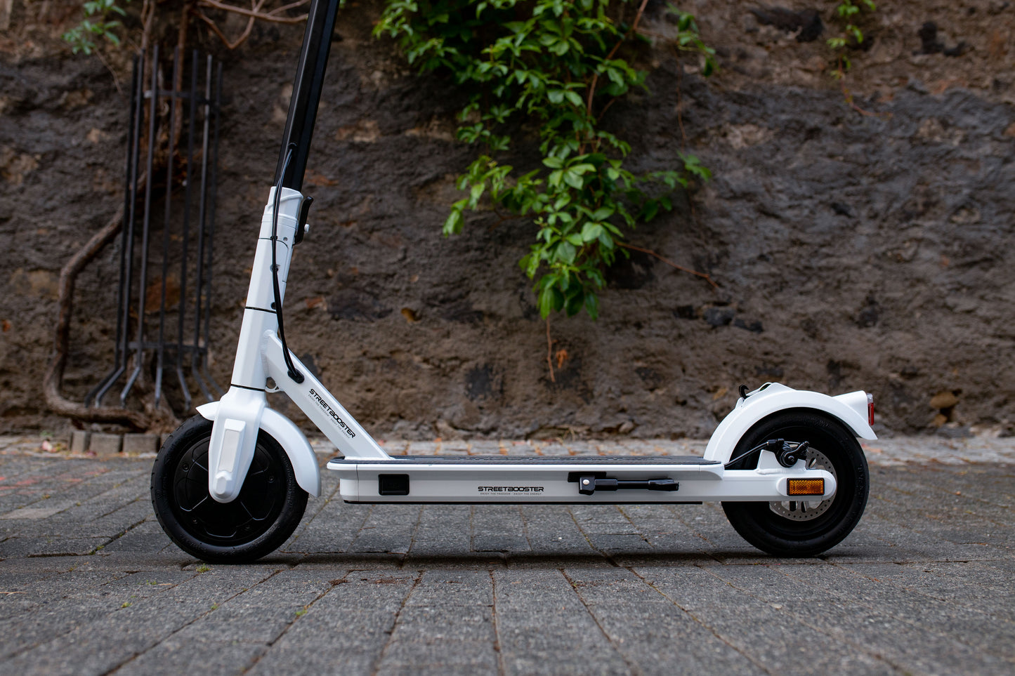 STREETBOOSTER Vega
