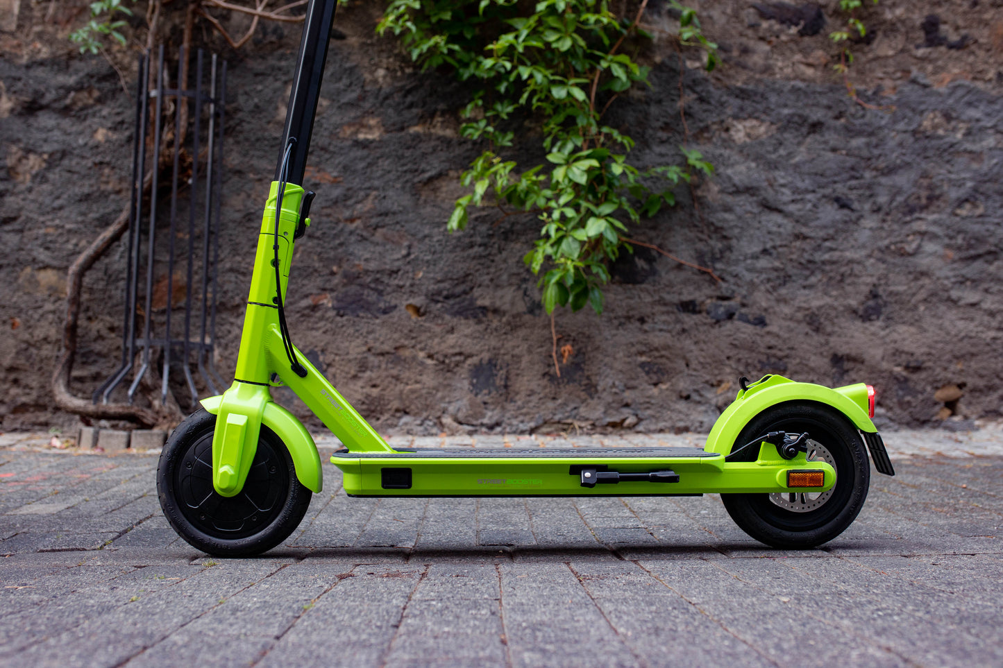 STREETBOOSTER Vega